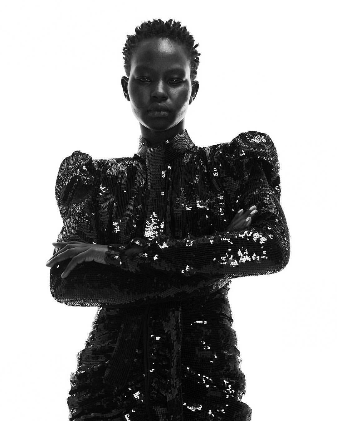model in black and white for photographer model in black and white for photographer